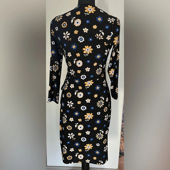 Anne Klein size 6 floral faux wrap dress, office, party, date night - Picture 7 of 11